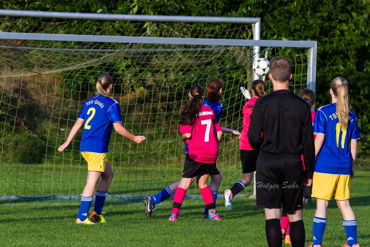 Bild 79 - B-Juniorinnen TSV Gnutz o.W. - SV Wahlstedt : Ergebnis: 1:1